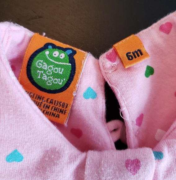 Gagou Tagou 6mths Onesie - Picture 2 of 2